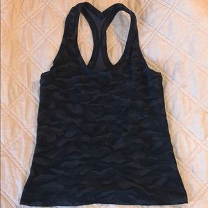 Lululemon racer crop